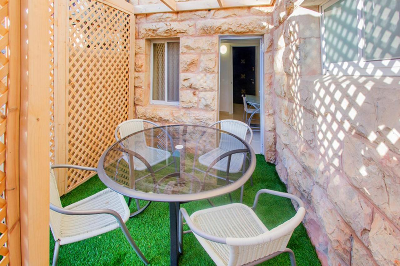 Luxury Apartment In The Heart Of The German Colony Jerusalem Exterior foto