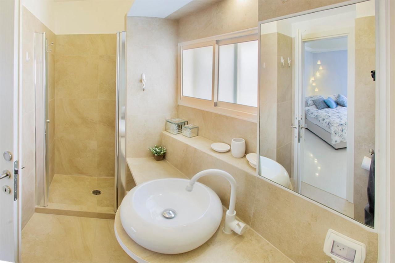 Luxury Apartment In The Heart Of The German Colony Jerusalem Exterior foto